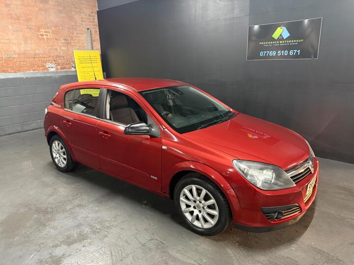 Vauxhall Astra 1.8i 16v Design 5dr