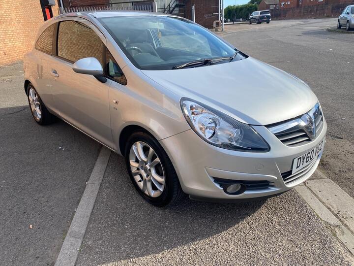 Vauxhall Corsa 1.2i 16v SXi 3dr