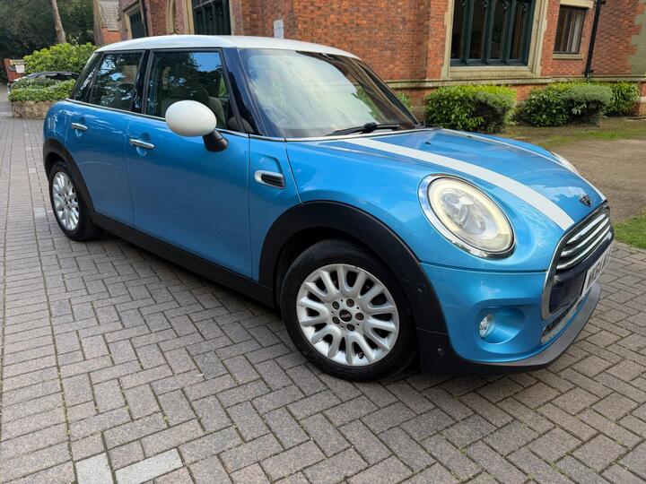 MINI Hatch 1.5 Cooper Euro 6 (s/s) 5dr