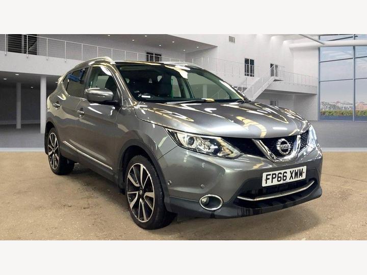 Nissan Qashqai 1.2 DIG-T Tekna XTRON 2WD Euro 6 (s/s) 5dr