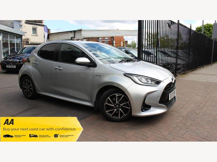 Toyota YARIS 1.5 VVT-h Design E-CVT Euro 6 (s/s) 5dr