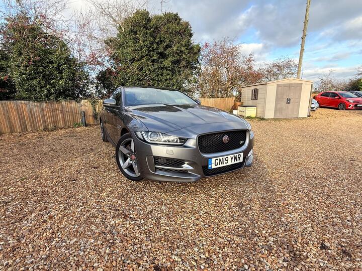 Jaguar XE 2.0i GPF R-Sport Auto Euro 6 (s/s) 4dr