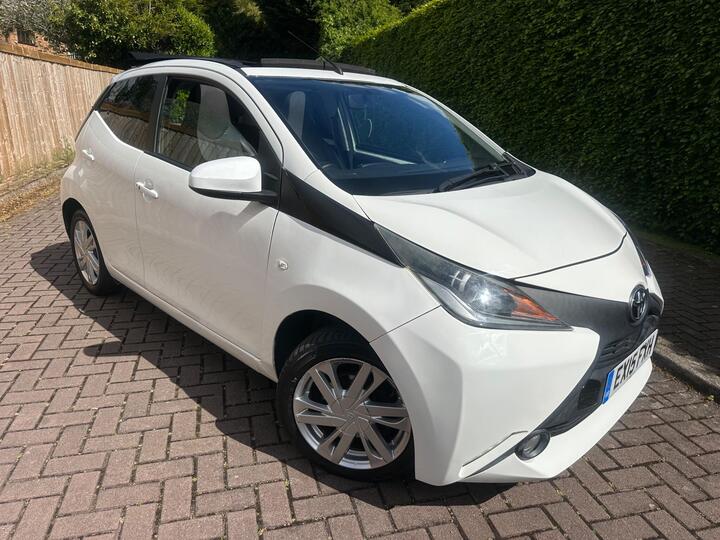 Toyota AYGO 1.0 VVT-i X-pression X-shift Euro 5 5dr Euro 5