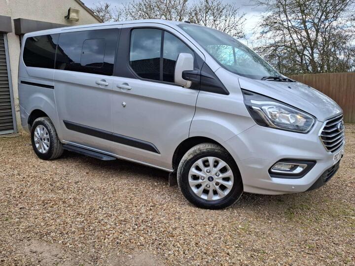 Ford TOURNEO CUSTOM 2.0 320 EcoBlue Zetec L1 Euro 6 (s/s) 5dr Ford TOURNEO CUSTOM 2.0 320 EcoBlue Zetec L1 Euro 6 (s/s) 5dr