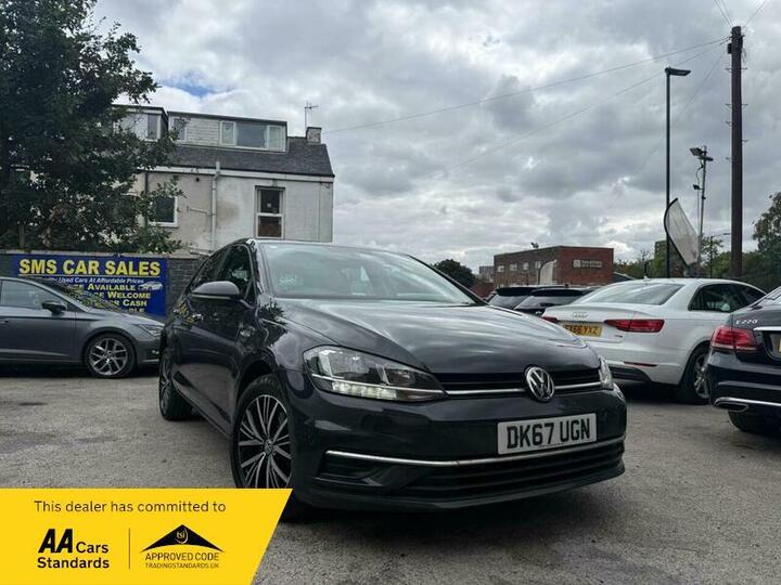 Volkswagen Golf 1.6 TDI BlueMotion Tech SE Nav Euro 6 (s/s) 5dr