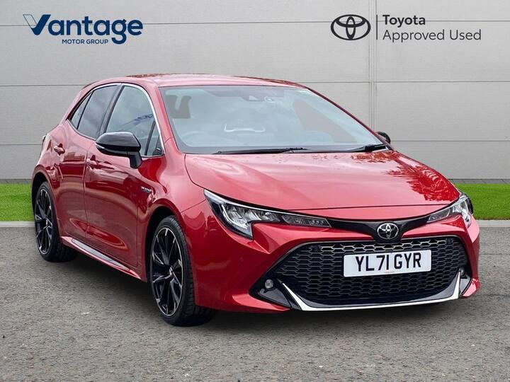 Toyota Corolla 1.8 VVT-h GR SPORT CVT Euro 6 (s/s) 5dr Toyota Corolla 1.8 VVT-h GR SPORT CVT Euro 6 (s/s) 5dr