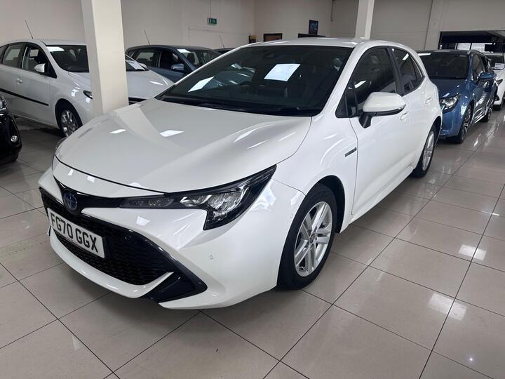 Toyota Corolla 1.8 VVT-h Icon Tech CVT Euro 6 (s/s) 5dr