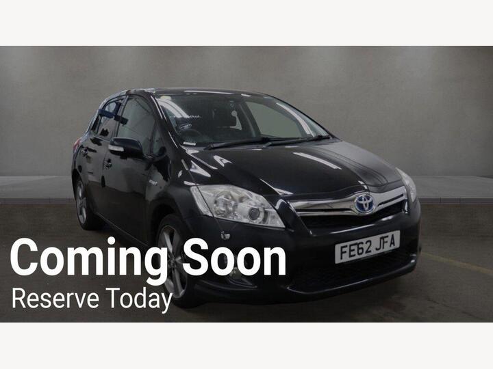 Toyota Auris 1.8 VVT-h T Spirit CVT Euro 5 (s/s) 5dr Toyota Auris 1.8 VVT-h T Spirit CVT Euro 5 (s/s) 5dr