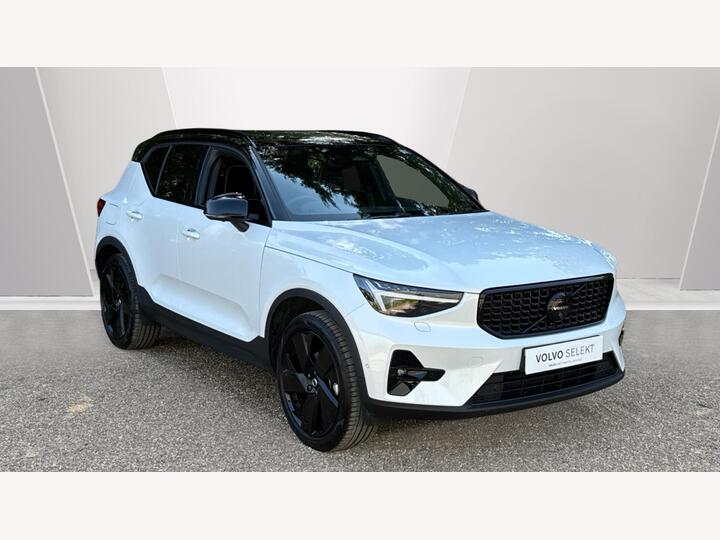 Volvo XC40 2.0 B3 MHEV Ultra Black Edition DCT Auto Euro 6 (s/s) 5dr