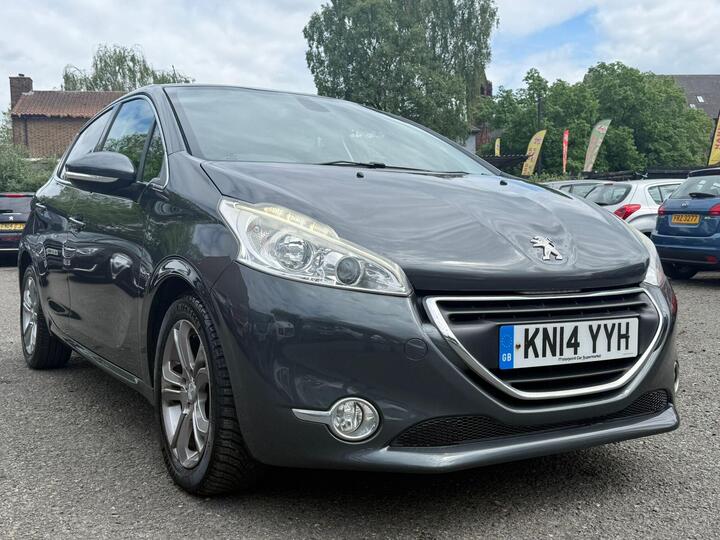 Peugeot 208 1.4 HDi Allure Euro 5 5dr