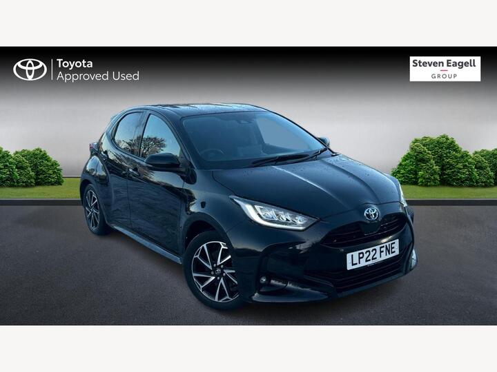 Toyota Yaris 1.5 VVT-h Design E-CVT Euro 6 (s/s) 5dr Toyota Yaris 1.5 VVT-h Design E-CVT Euro 6 (s/s) 5dr