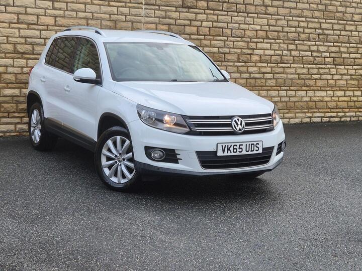 Volkswagen Tiguan 2.0 TDI BlueMotion Tech Match DSG 4WD Euro 6 (s/s) 5dr Volkswagen Tiguan 2.0 TDI BlueMotion Tech Match DSG 4WD Euro 6 (s/s) 5dr