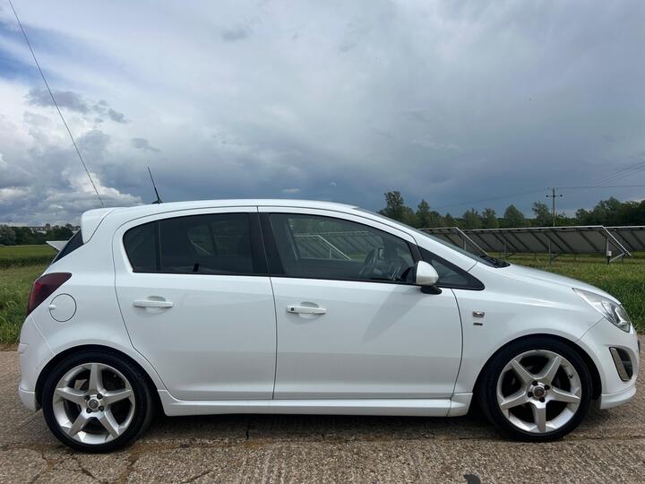 Vauxhall Corsa 1.4 16V SRi Euro 5 5dr (A/C)