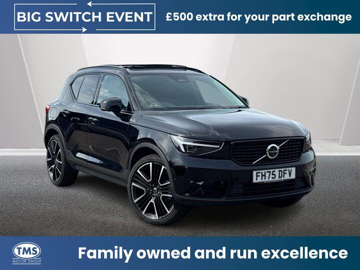 Volvo XC40 2.0 B3 MHEV Ultra Dark DCT Auto Euro 6 (s/s) 5dr