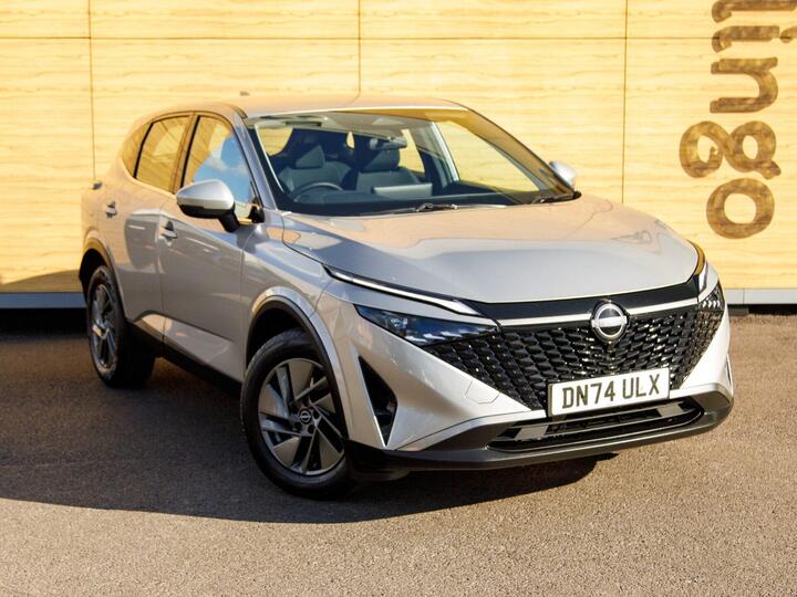 Nissan Qashqai 1.3 DIG-T MHEV Acenta Premium XTRON Euro 6 (s/s) 5dr