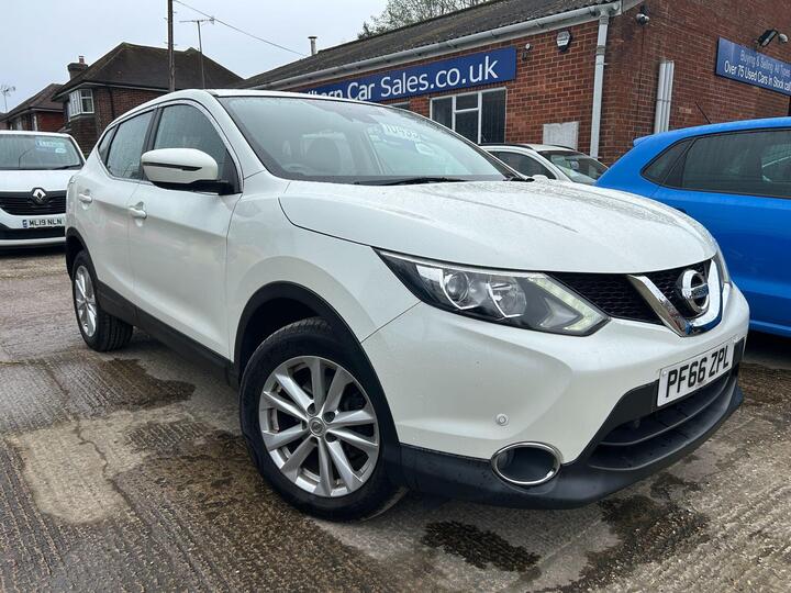 Nissan Qashqai 1.2 DIG-T Acenta XTRON 2WD Euro 6 (s/s) 5dr