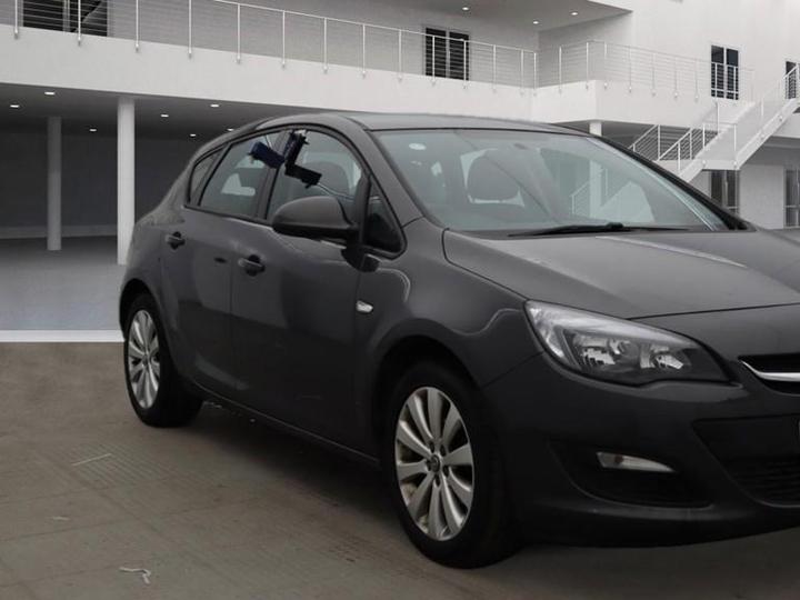 Vauxhall Astra 1.6 16v Design Auto Euro 5 5dr