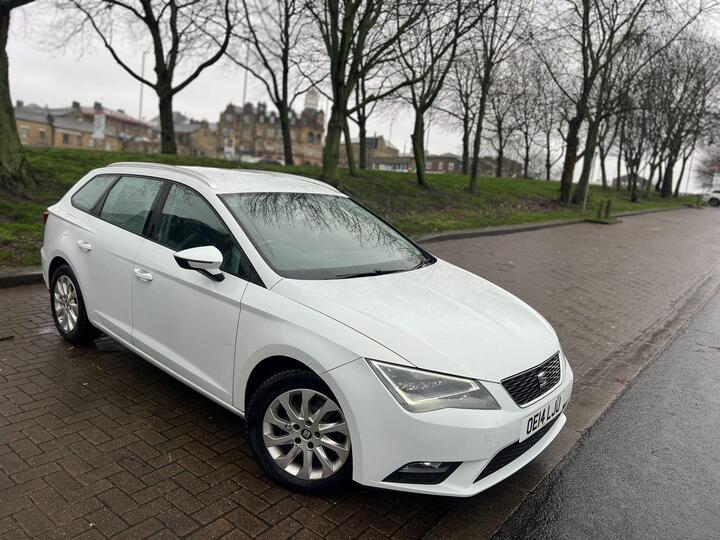 SEAT Leon 2.0 TDI CR SE Sport Tourer Euro 5 (s/s) 5dr