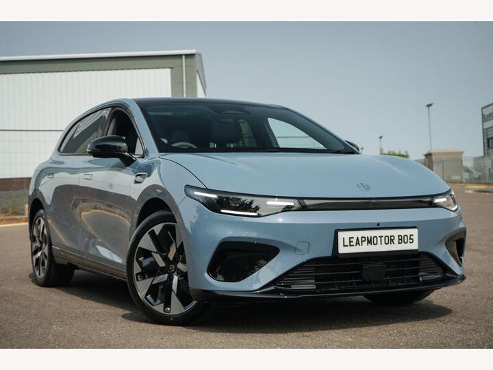Leapmotor B05 67.1kWh Auto 5dr