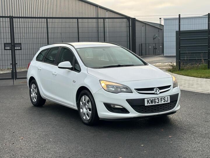 Vauxhall Astra 1.7 CDTi EcoFLEX ES Sports Tourer Euro 5 (s/s) 5dr