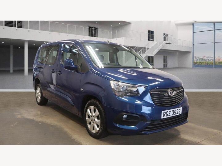 Vauxhall Combo Life 1.5 Turbo D BlueInjection Energy XL MPV Euro 6 (s/s) 5dr (7 Seat) Vauxhall Combo Life 1.5 Turbo D BlueInjection Energy XL MPV Euro 6 (s/s) 5dr (7 Seat)