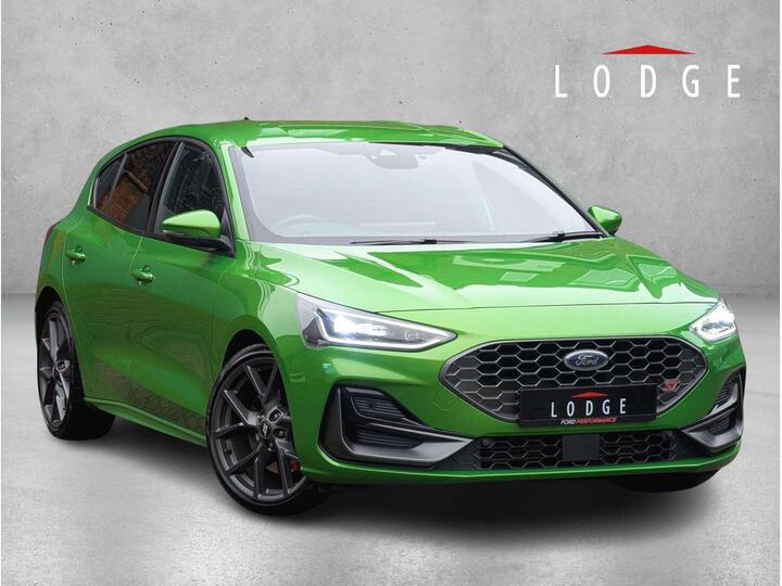 Ford FOCUS 2.3T EcoBoost ST Auto Euro 6 (s/s) 5dr