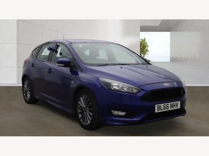 Ford Focus 1.0T EcoBoost ST-Line Euro 6 (s/s) 5dr