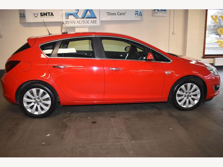 Vauxhall Astra 1.6 16v Elite Euro 5 5dr