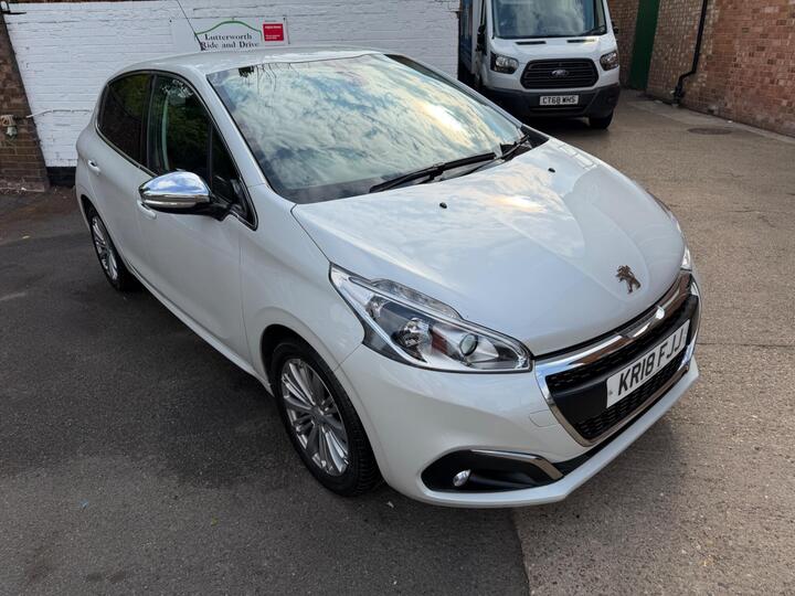 Peugeot 208 1.2 PureTech Allure Euro 6 (s/s) 5dr