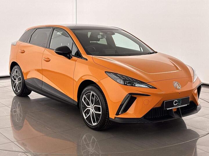 MG MG4 64kWh Trophy Long Range Auto 5dr