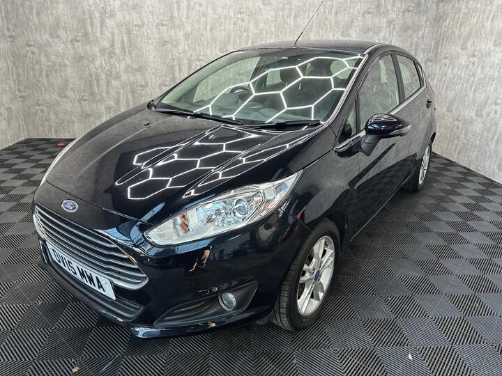 Ford Fiesta 1.0T EcoBoost Zetec Euro 5 (s/s) 5dr