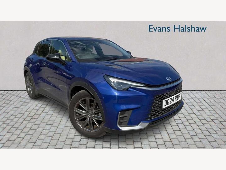 Lexus LBX HATCHBACK 1.5 VVT-iE Premium Plus E-CVT Euro 6 (s/s) 5dr