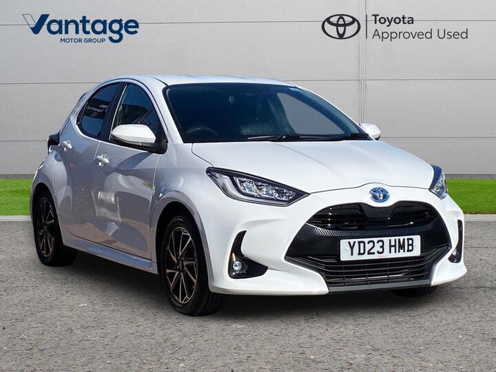 Toyota Yaris 1.5 VVT-h Design E-CVT Euro 6 (s/s) 5dr