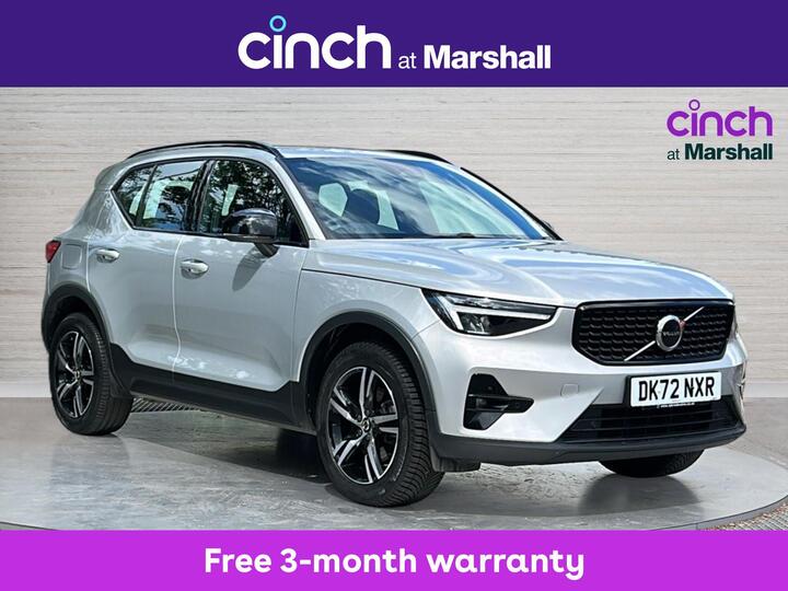 Volvo XC40 2.0 B3 MHEV Plus Dark DCT Auto Euro 6 (s/s) 5dr