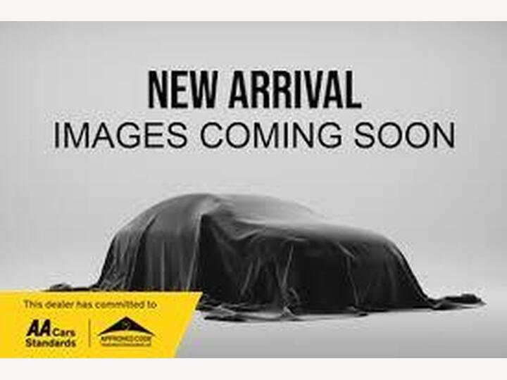 Peugeot 5008 1.6 BlueHDi Allure Euro 6 (s/s) 5dr Peugeot 5008 1.6 BlueHDi Allure Euro 6 (s/s) 5dr