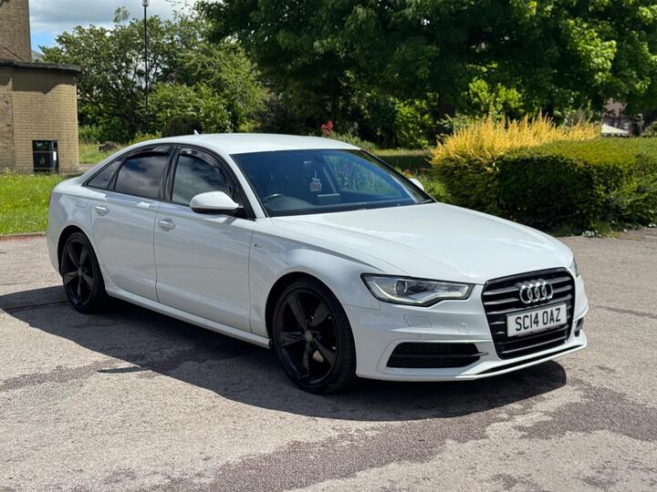 Audi A6 Saloon 2.0 TDI Ultra Black Edition S Tronic Euro 6 (s/s) 4dr Audi A6 Saloon 2.0 TDI Ultra Black Edition S Tronic Euro 6 (s/s) 4dr
