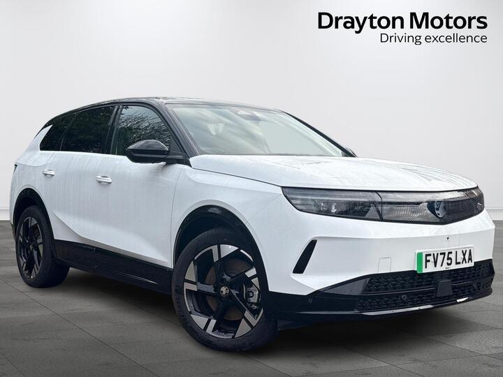 Vauxhall Grandland Electric 73kWh Ultimate Auto 5dr