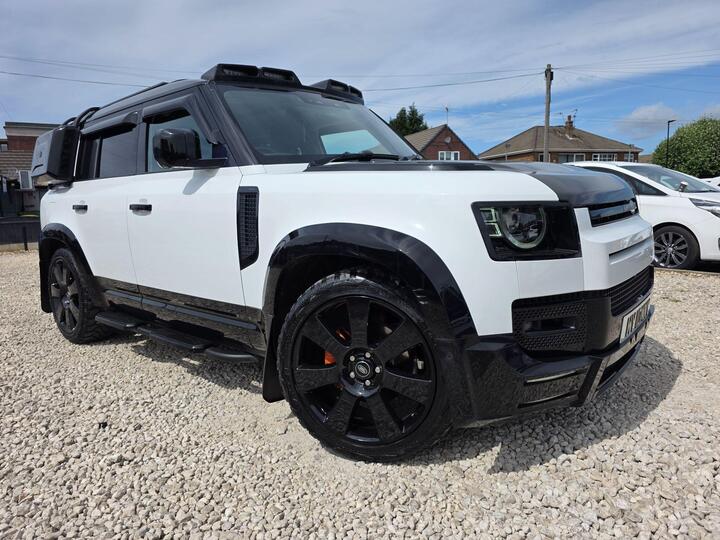 Land Rover Defender 110 2.0 Si4 SE Auto 4WD Euro 6 (s/s) 5dr