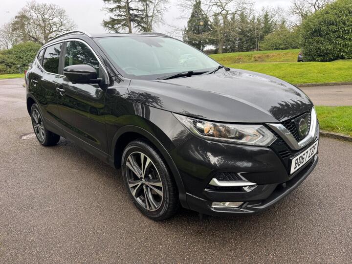 Nissan Qashqai 1.2 DIG-T N-Connecta Euro 6 (s/s) 5dr
