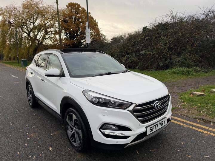 Hyundai TUCSON 1.7 CRDi Blue Drive Premium SE DCT Euro 6 (s/s) 5dr
