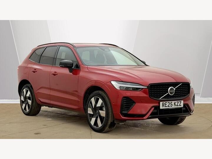 Volvo XC60 2.0h T8 18.8kWh Ultra Dark Auto AWD Euro 6 (s/s) 5dr