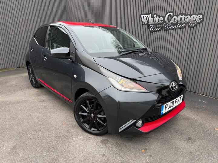 Toyota AYGO 1.0 VVT-i X-press X-shift Euro 6 5dr