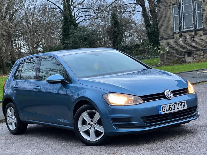Volkswagen Golf 1.6 TDI BlueMotion Tech SE DSG Euro 5 (s/s) 5dr