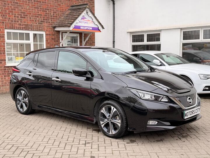 Nissan Leaf 40kWh Tekna Auto 5dr