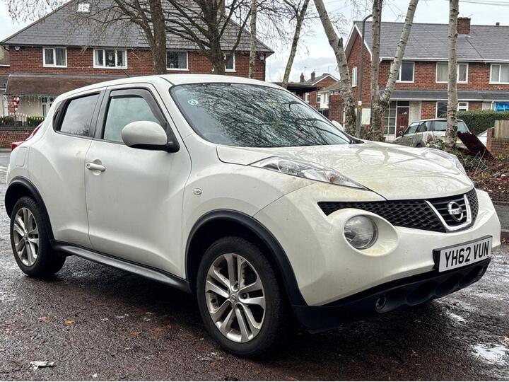 Nissan Juke 1.6 Acenta Premium Euro 5 (s/s) 5dr
