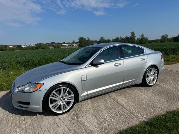 Jaguar XF 3.0d V6 Portfolio Auto Euro 5 4dr