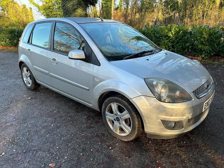 Ford Fiesta 1.4 Zetec Climate Durashift EST 5dr