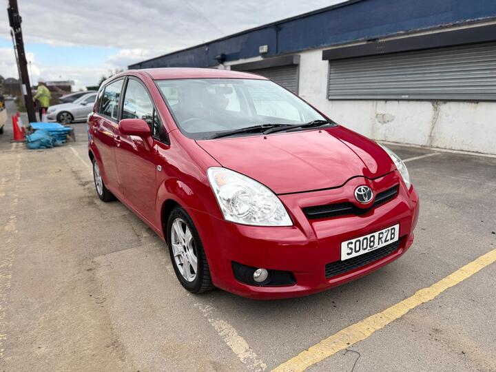 Toyota Corolla Verso 2.2 D-4D T3 5dr Toyota Corolla Verso 2.2 D-4D T3 5dr