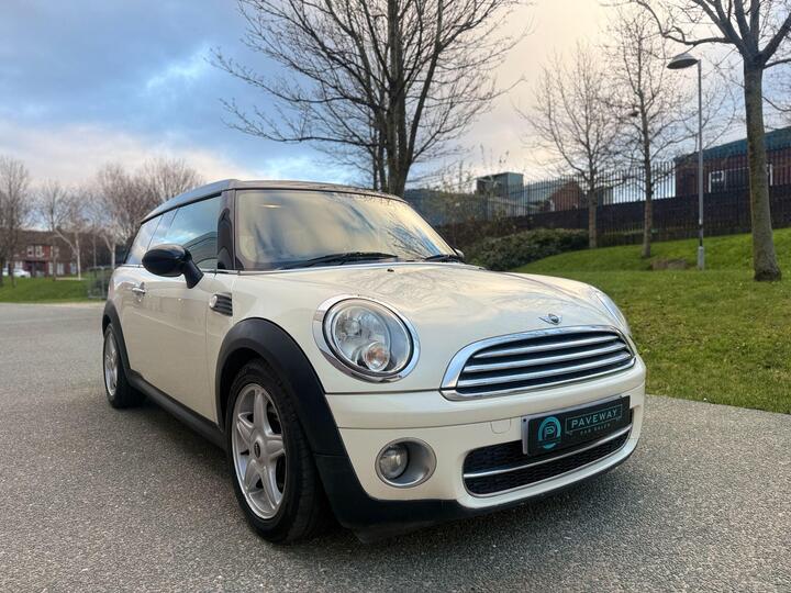 MINI Clubman 1.6 Cooper D Steptronic Euro 4 5dr