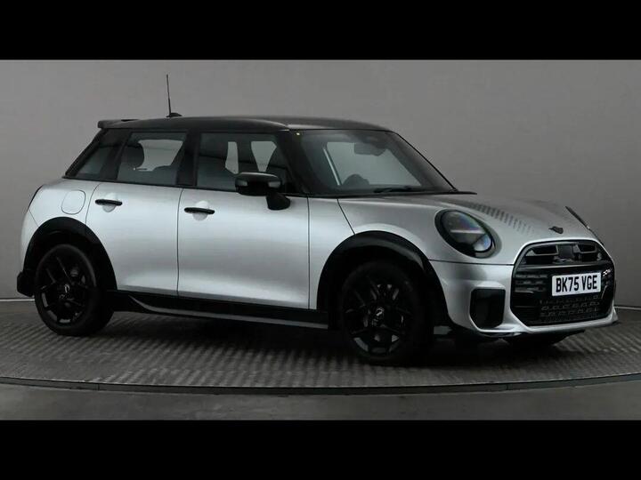 MINI Cooper 1.5C Sport Steptronic Euro 6 (s/s) 5dr